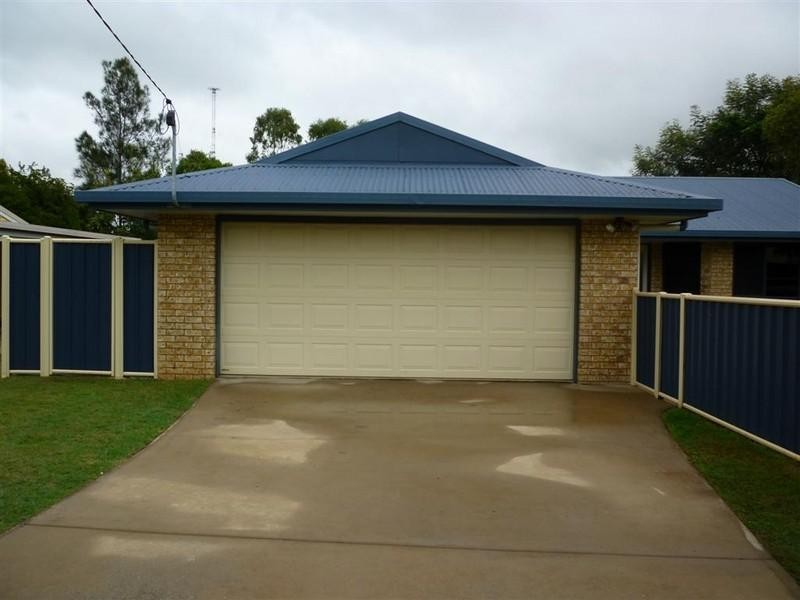 14 Buxton Drive, Gracemere QLD 4702