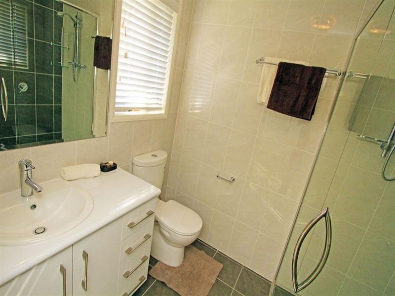 25 Jamie Crescent, Gracemere QLD 4702