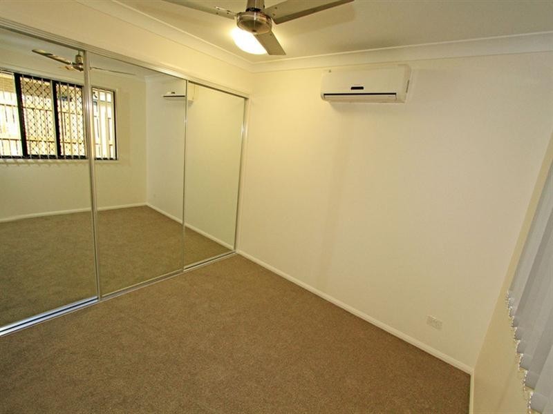 25 Jamie Crescent, Gracemere QLD 4702