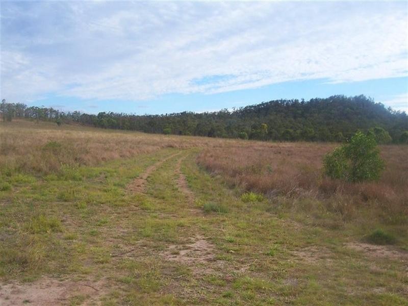 4 Fourteen Mile Road, The Caves QLD 4702