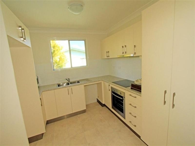 35 Cowan Street, Gracemere QLD 4702