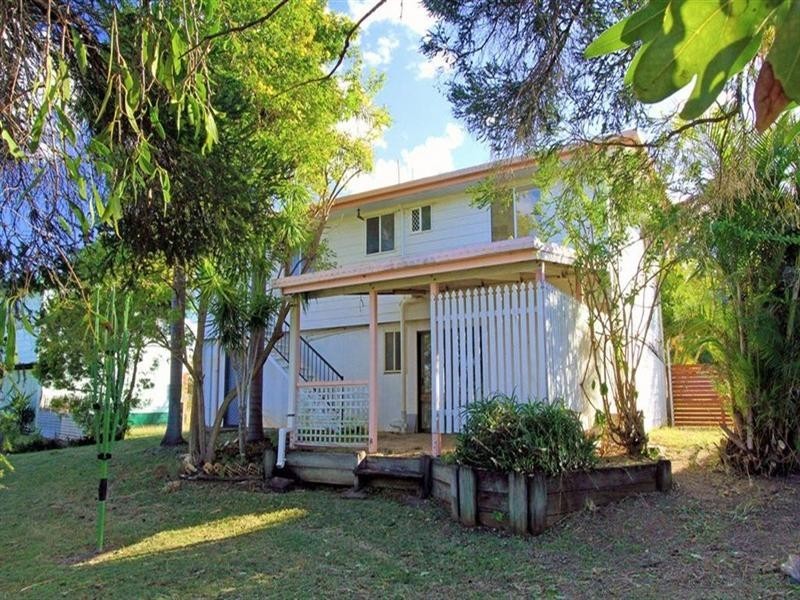 35 Cowan Street, Gracemere QLD 4702