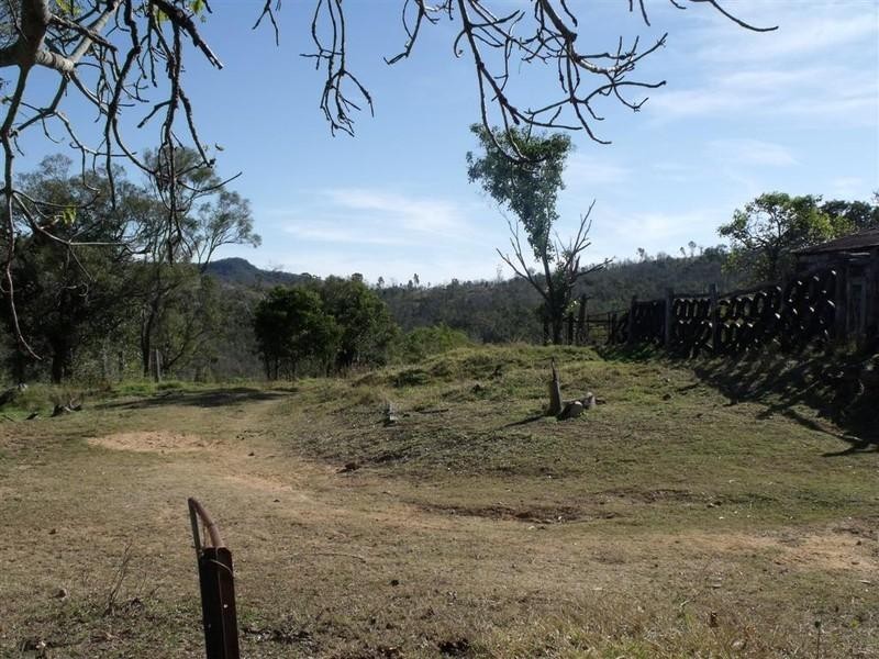 51239 Burnett Highway, Baree QLD 4714