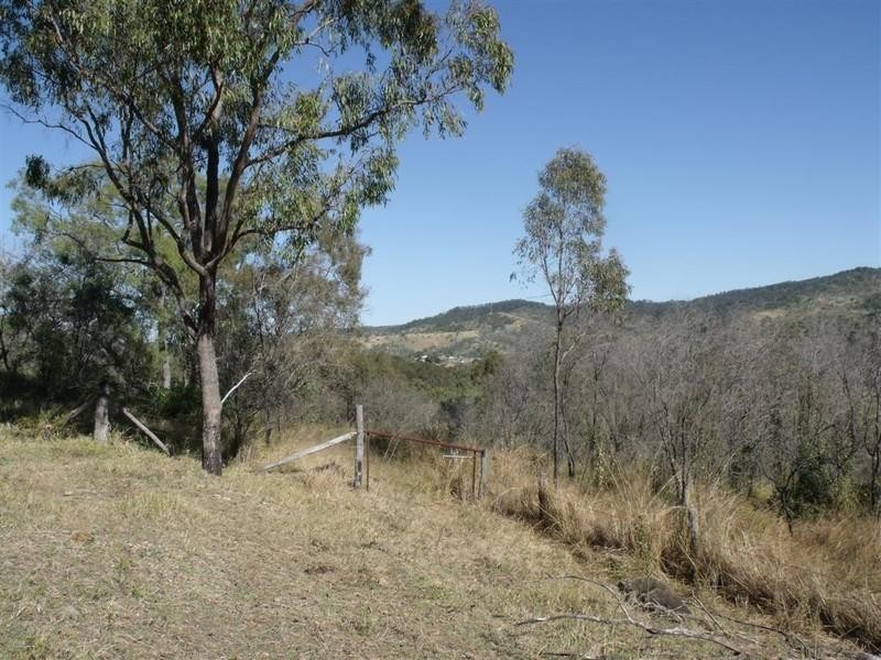 51239 Burnett Highway, Baree QLD 4714