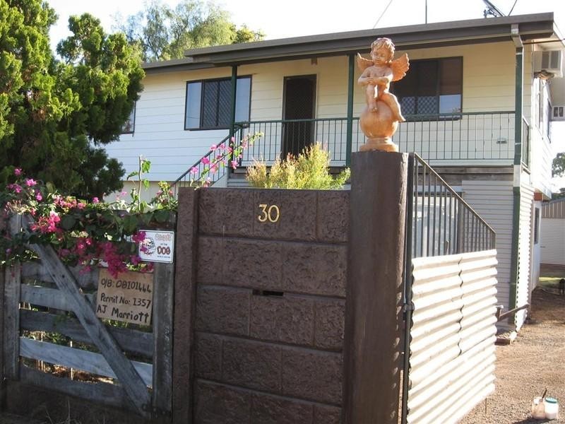 30 Buxton Drive, Gracemere QLD 4702