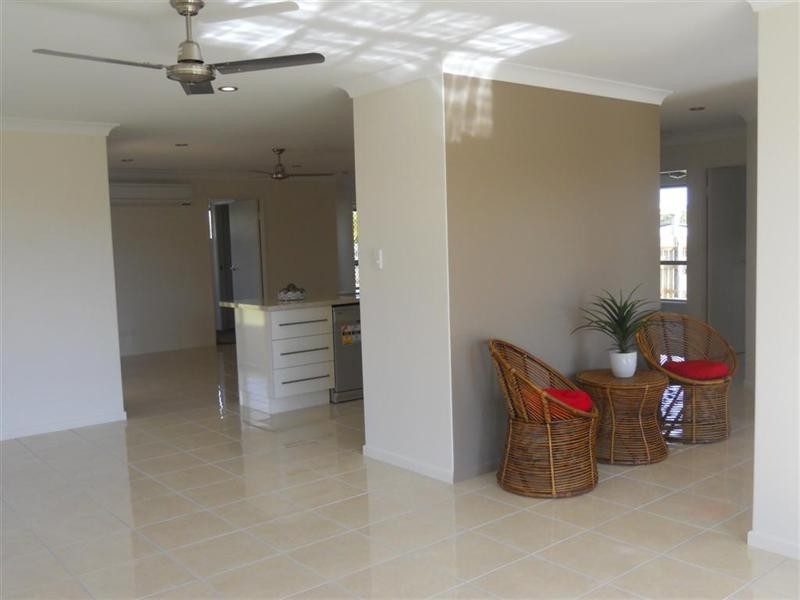 7 Rosella Drive, Gracemere QLD 4702