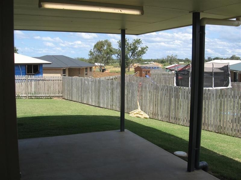 5 Riley Drive, Gracemere QLD 4702
