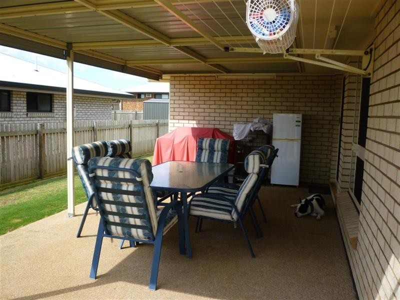 17 Joseph Street, Gracemere QLD 4702