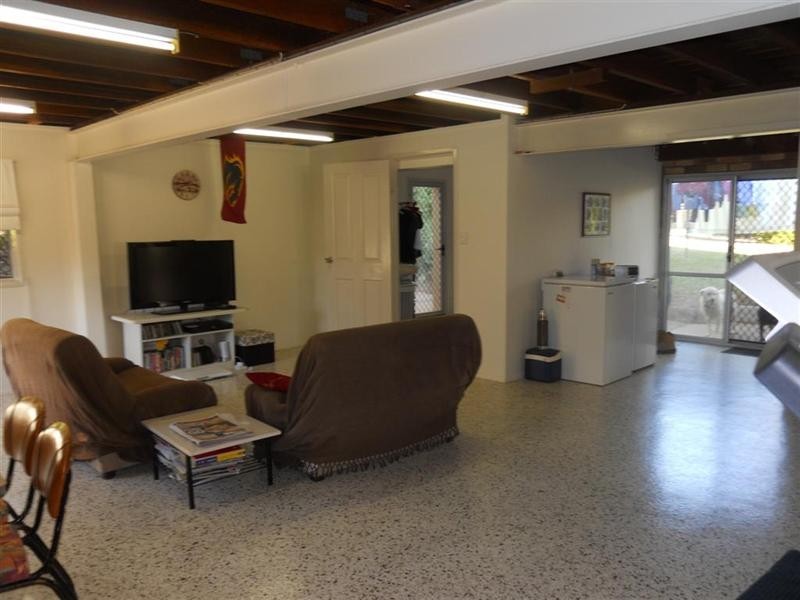 9 Perriman Street, Gracemere QLD 4702
