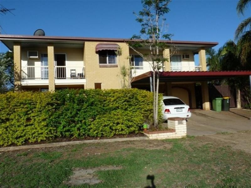 18 Lawrie Street, Gracemere QLD 4702