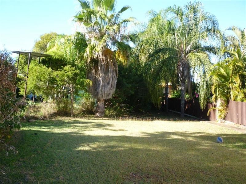 18 Lawrie Street, Gracemere QLD 4702