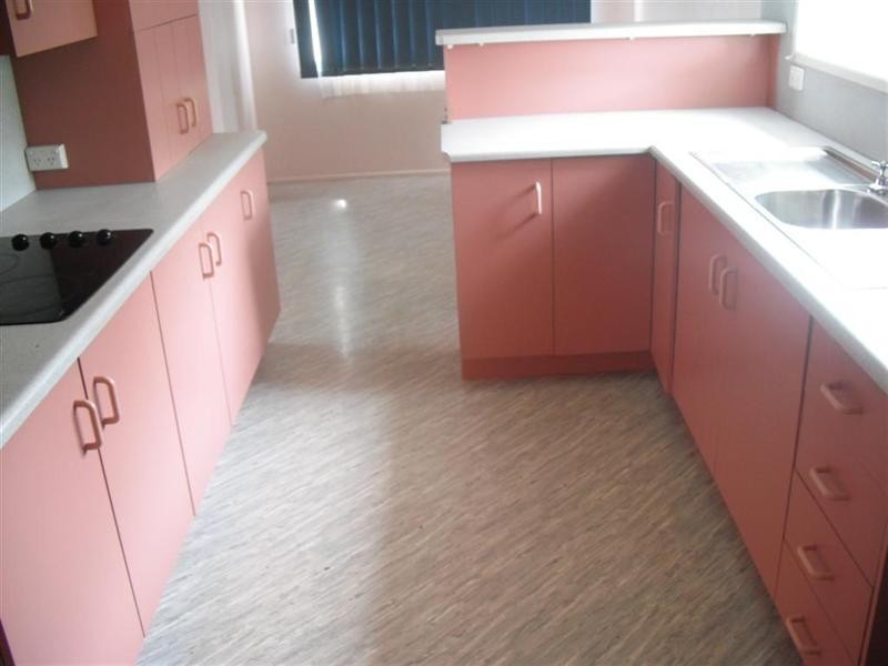 18 Lawrie Street, Gracemere QLD 4702