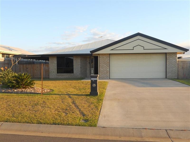 11 Rosella Drive, Gracemere QLD 4702