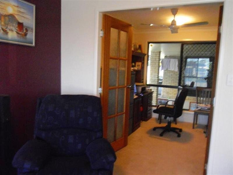 11 Rosella Drive, Gracemere QLD 4702