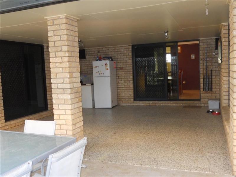 11 Rosella Drive, Gracemere QLD 4702