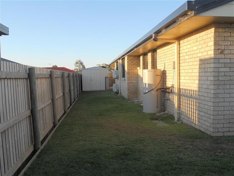 11 Rosella Drive, Gracemere QLD 4702