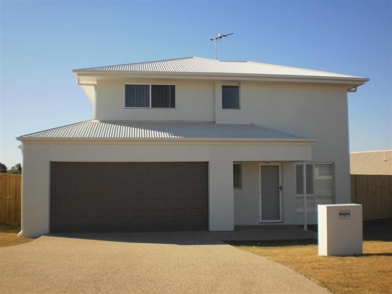 16 Tawarra Crescent, Gracemere QLD 4702