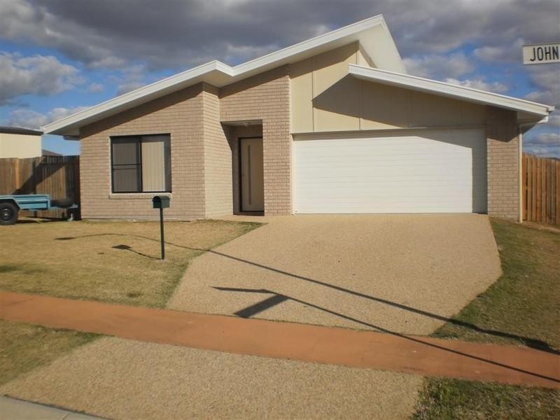 24 John Oxley Drive, Gracemere QLD 4702