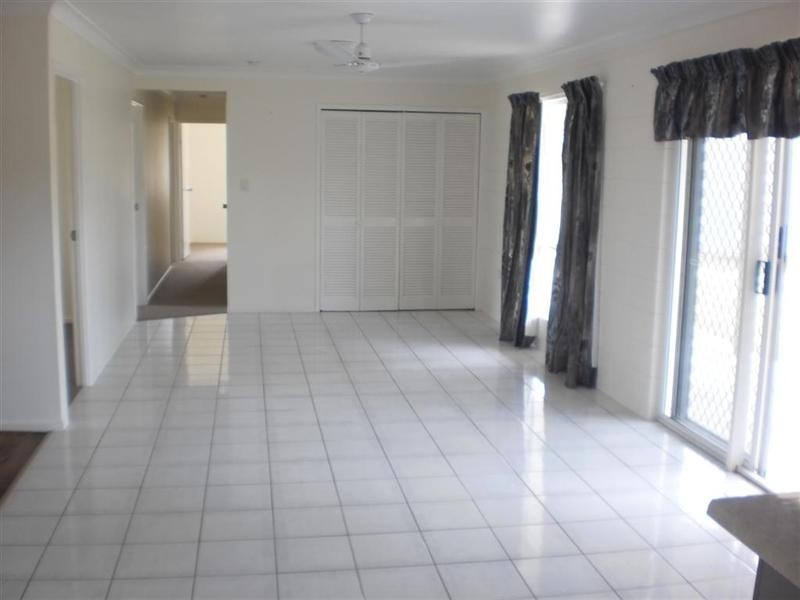 32 Hewill Drive, Gracemere QLD 4702