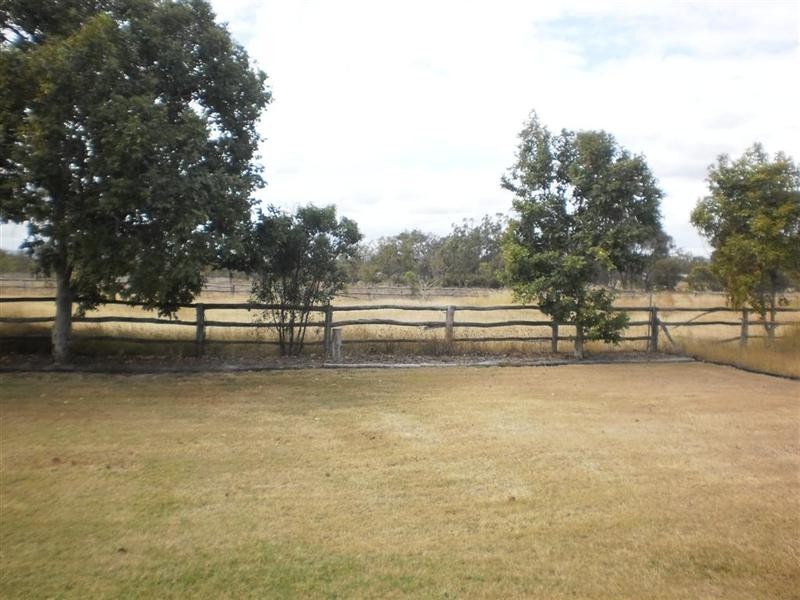 32.. Hewill Drive, Gracemere QLD 4702