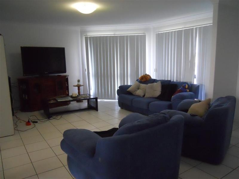 2 Isabel Court, Gracemere QLD 4702