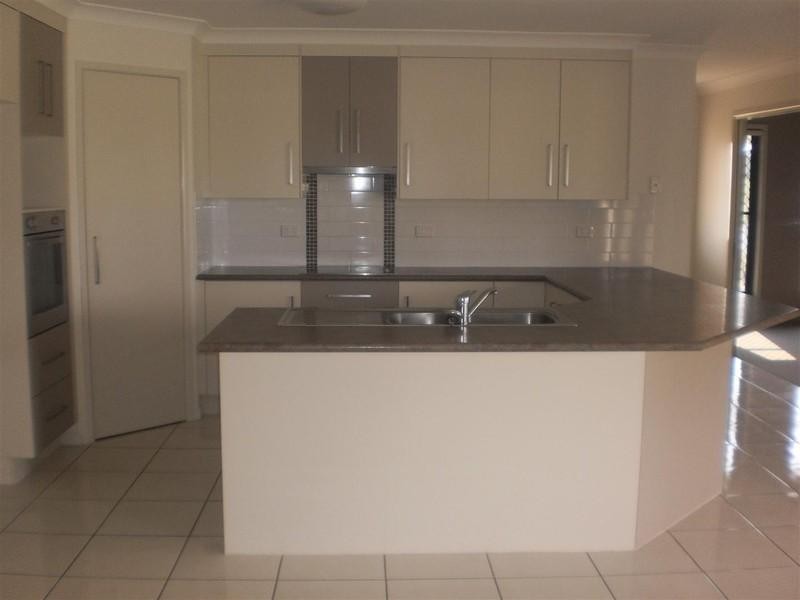 66 Corella Drive, Gracemere QLD 4702