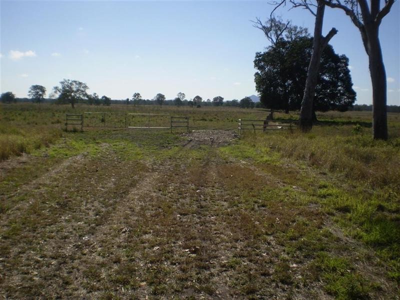 1688 South Yaamba Road, South Yaamba QLD 4702