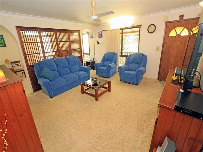 17 Barnes Street, Rockhampton QLD 4700