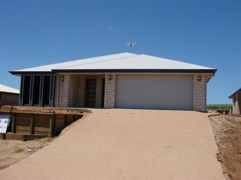 60 Jamie Crescent, Gracemere QLD 4702