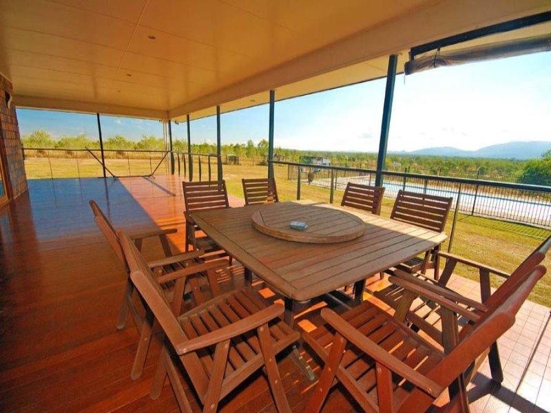 60385 Bruce Highway, Gracemere QLD 4702