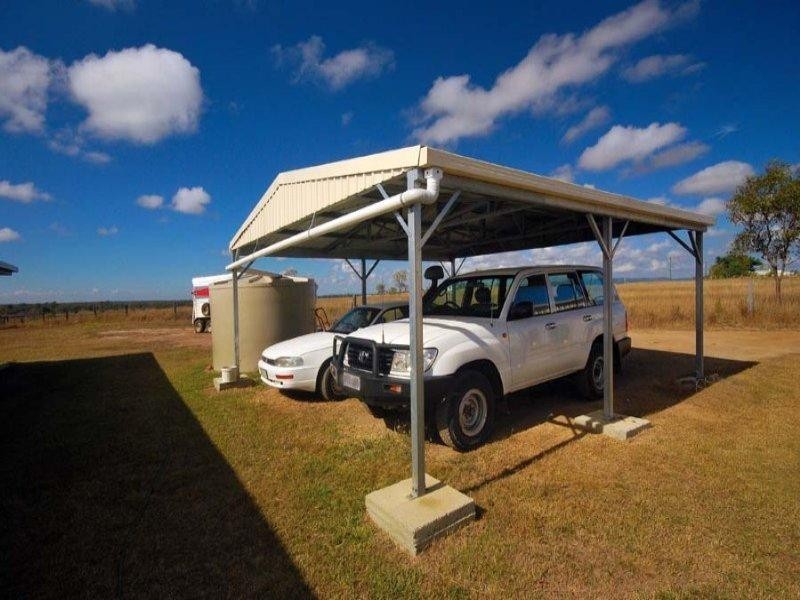 60385 Bruce Highway, Gracemere QLD 4702