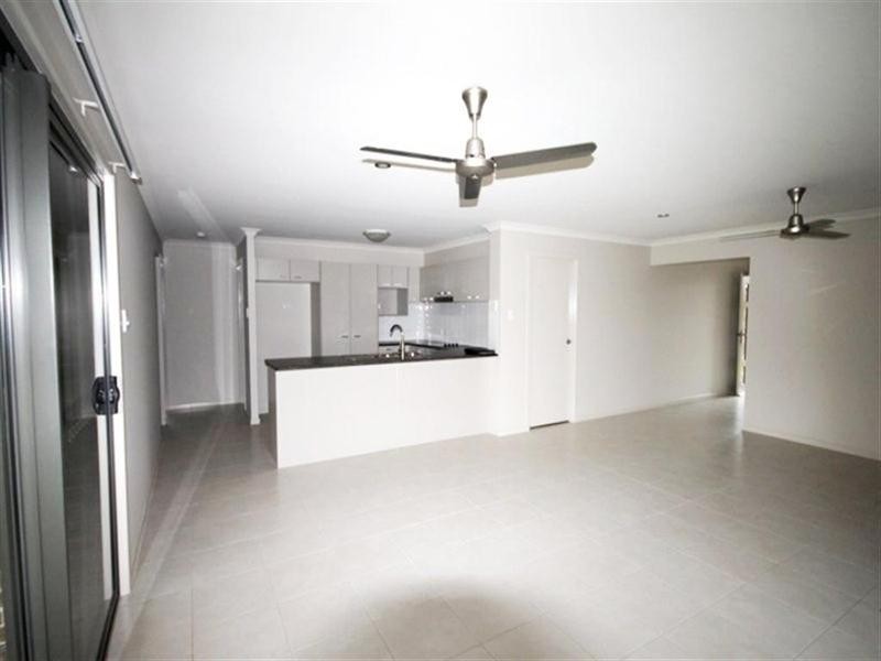 55 John Oxley Drive, Gracemere QLD 4702