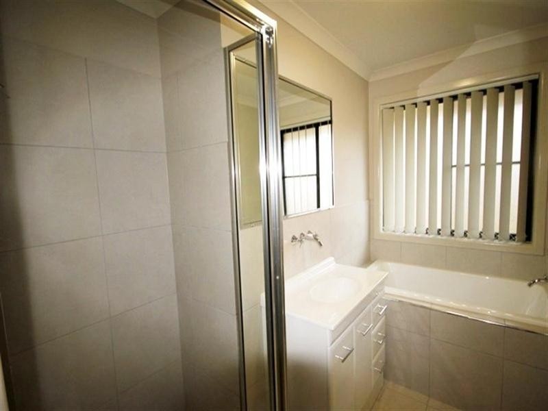 55 John Oxley Drive, Gracemere QLD 4702