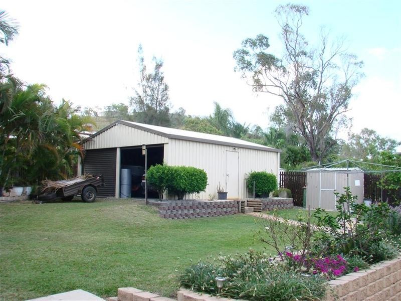 77 Old Capricorn Highway, Gracemere QLD 4702