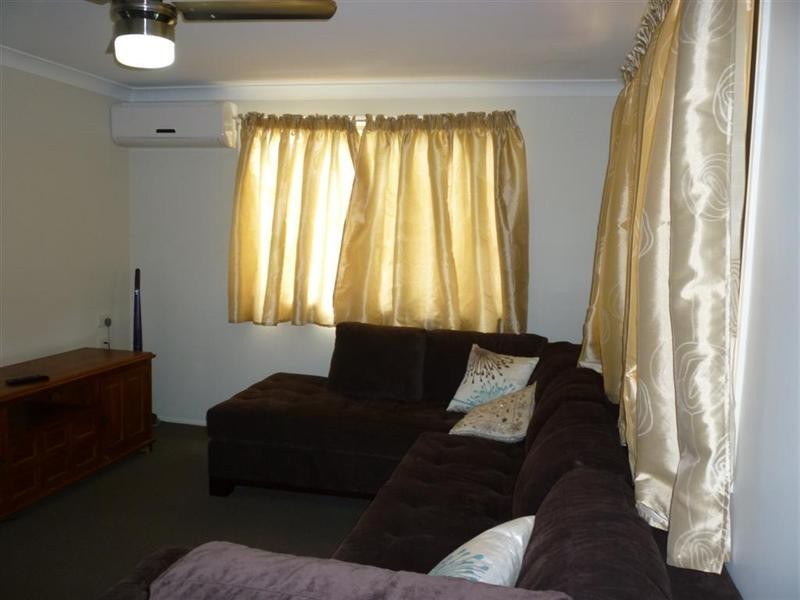 13 Cowan Street, Gracemere QLD 4702