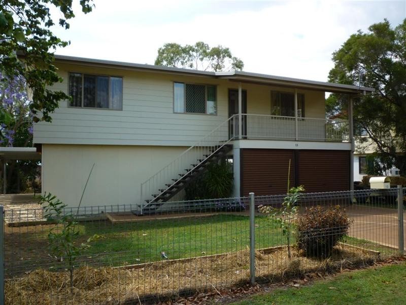 13 Cowan Street, Gracemere QLD 4702