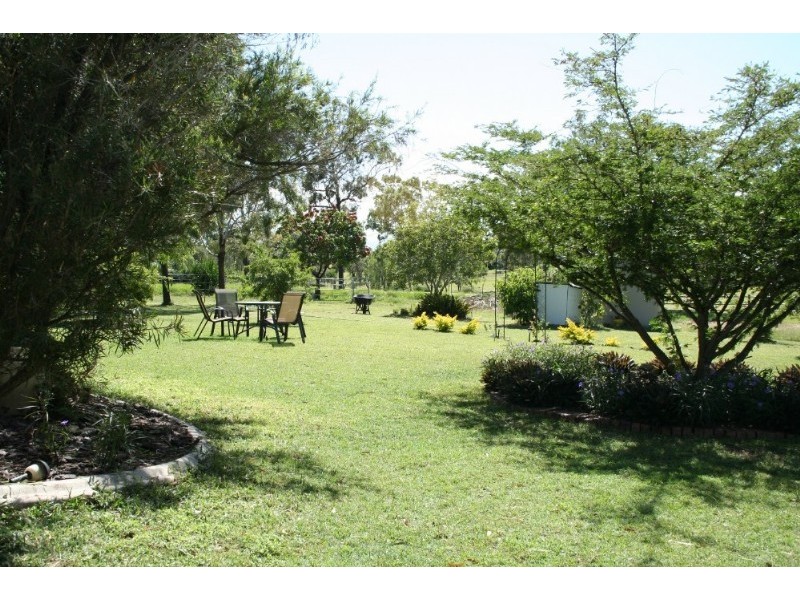 15 West Street, Gracemere QLD 4702