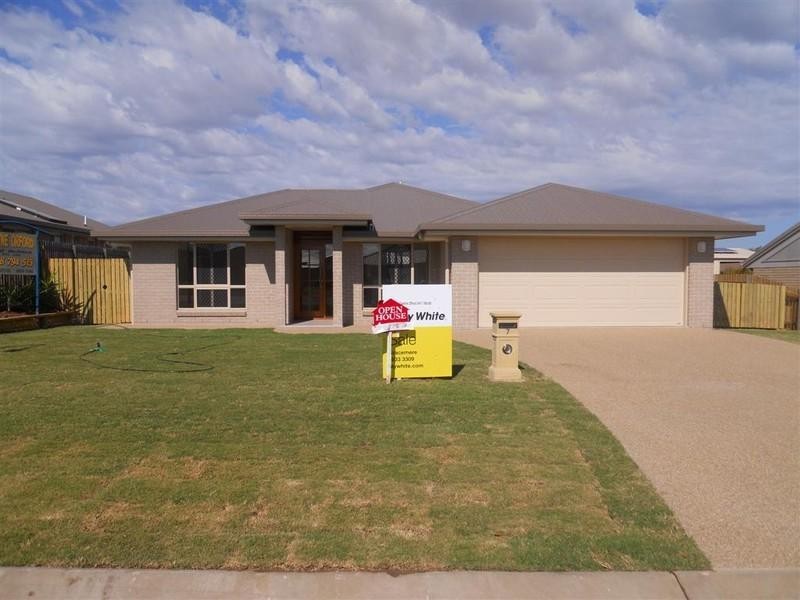 7 Rosella Drive, Gracemere QLD 4702