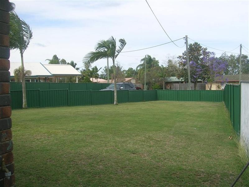 12 Lorraine Court, Gracemere QLD 4702