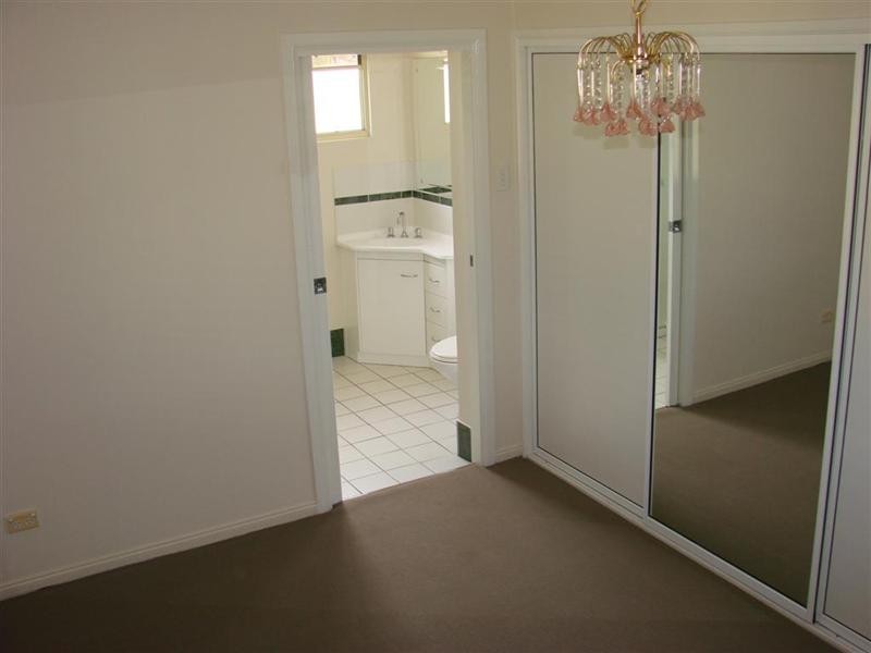 .56 Raynor Road, Alton Downs QLD 4702