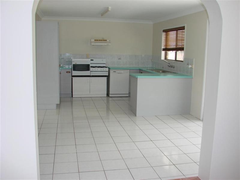 .56 Raynor Road, Alton Downs QLD 4702