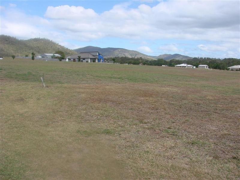 . “Paramount Park” Yaamba Road, Rockyview QLD 4701