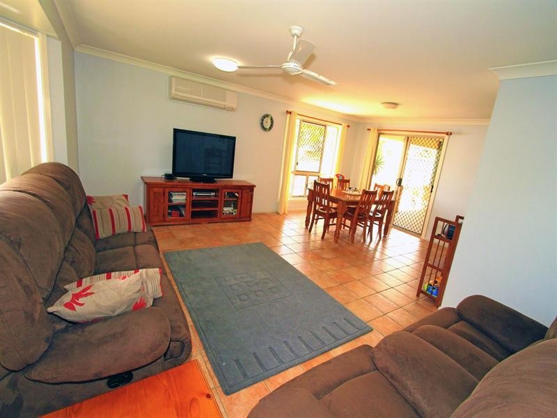 10 Anna Street, Gracemere QLD 4702