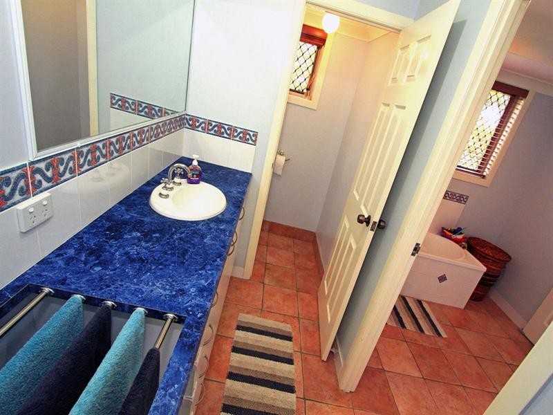 10 Anna Street, Gracemere QLD 4702