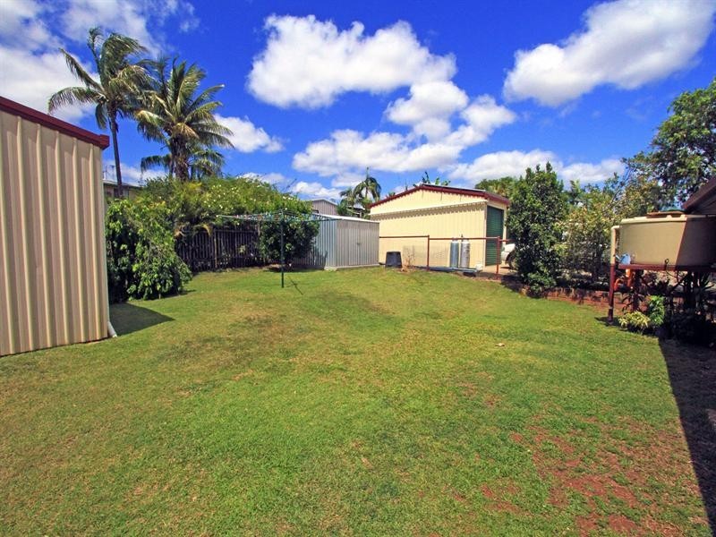 10 Anna Street, Gracemere QLD 4702