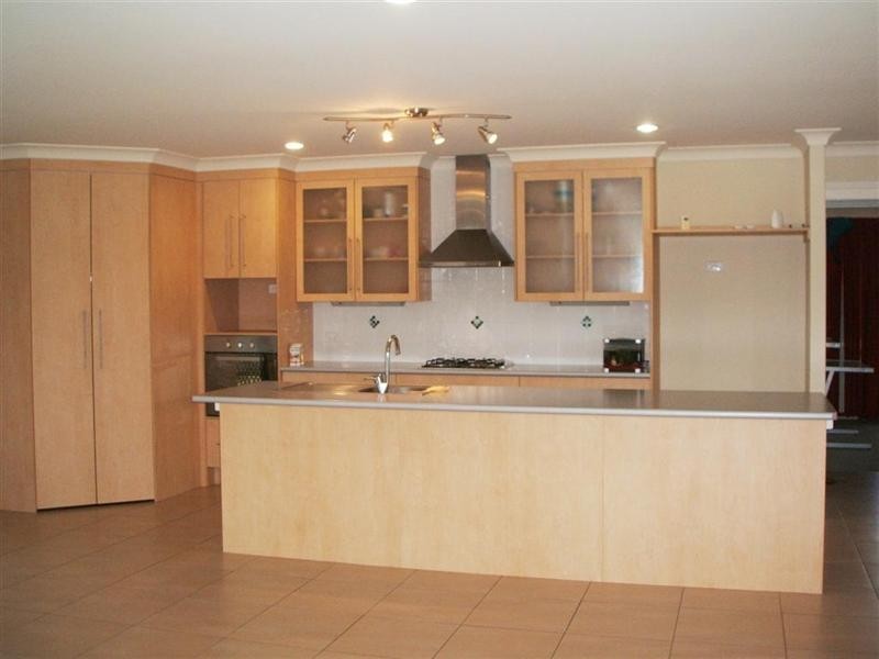 6 Mamalis Street, Gracemere QLD 4702