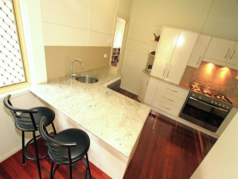 337 Agnes Street, The Range QLD 4700