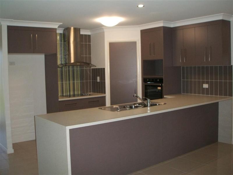 3 Thomas Street, Gracemere QLD 4702