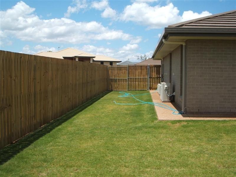 3 Thomas Street, Gracemere QLD 4702