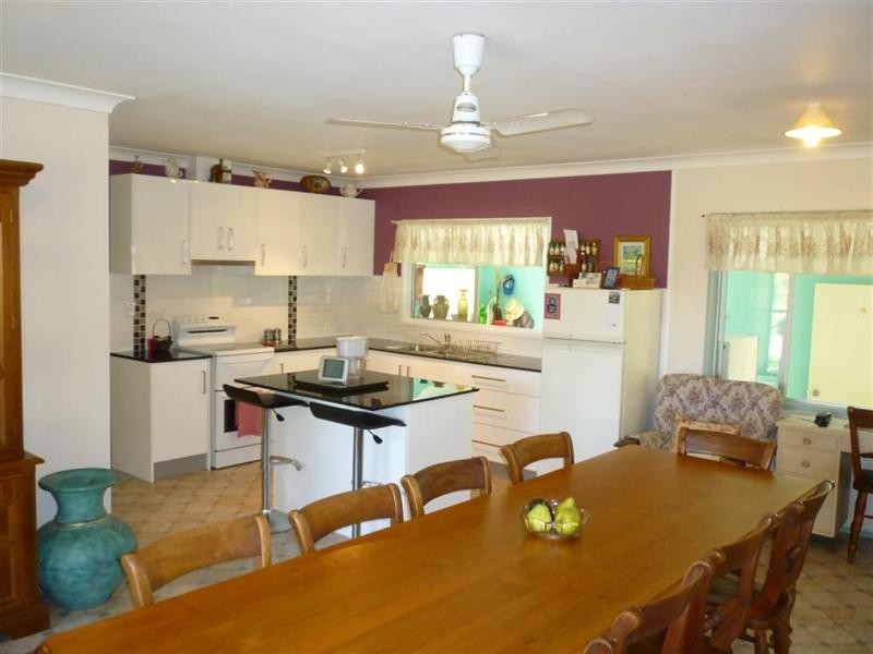 42 Christiansen Road, Rockhampton QLD 4700